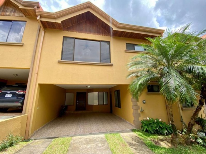 Foto Casa en Venta en Montes de Oca, San José - U$D 265.000 - CAV49657 - BienesOnLine