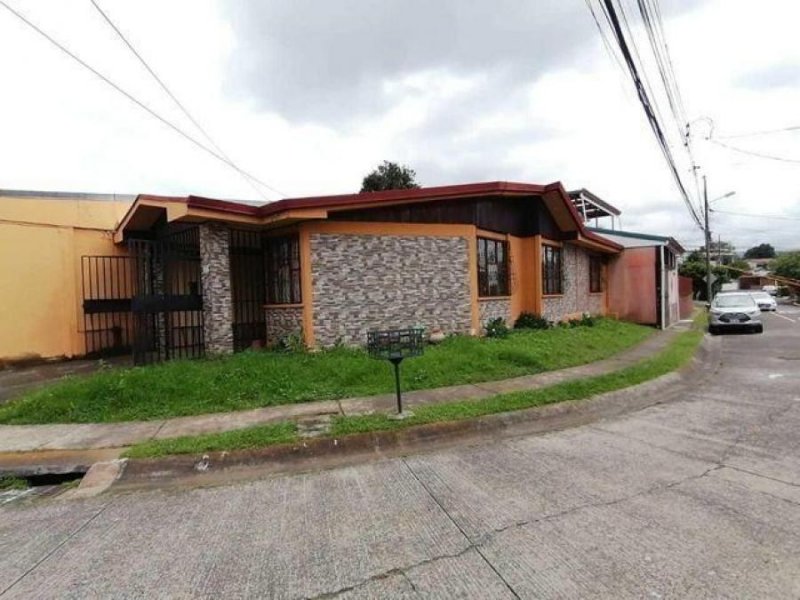 Foto Casa en Venta en Montes de Oca, San José - U$D 118.000 - CAV53041 - BienesOnLine