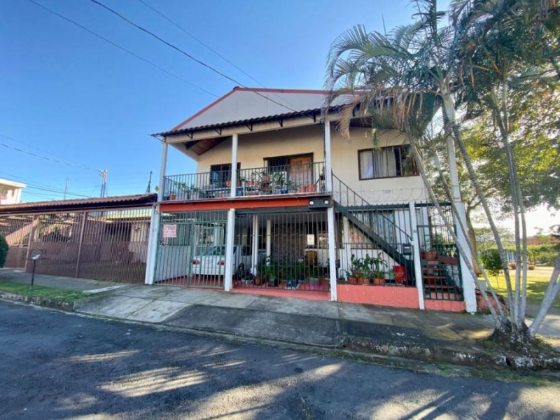 Foto Casa en Venta en Montes de Oca, San José - U$D 285.000 - CAV70395 - BienesOnLine