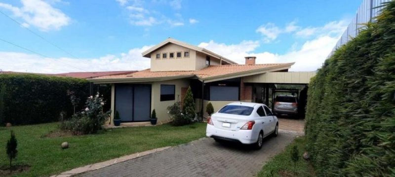 Foto Casa en Venta en Moravia, San José - U$D 225.000 - CAV68140 - BienesOnLine