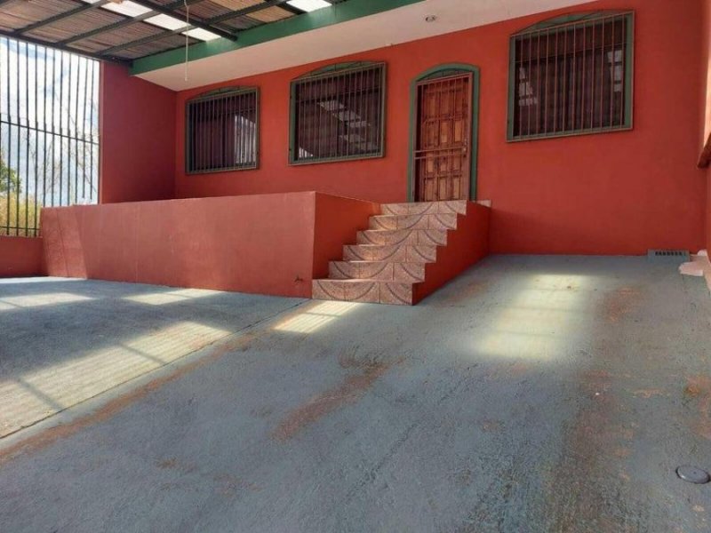 Foto Casa en Venta en Moravia, San José - U$D 140.000 - CAV69688 - BienesOnLine