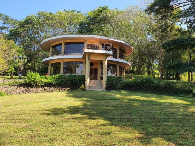 Foto Casa en Venta en Orotina, Alajuela - U$D 550.000 - CAV51753 - BienesOnLine