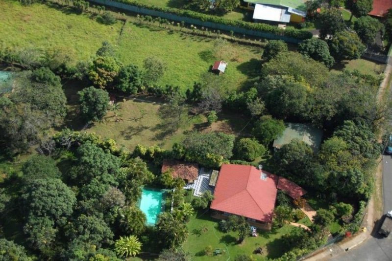 Foto Casa en Venta en Poás, Alajuela - U$D 1.300.000 - CAV69013 - BienesOnLine