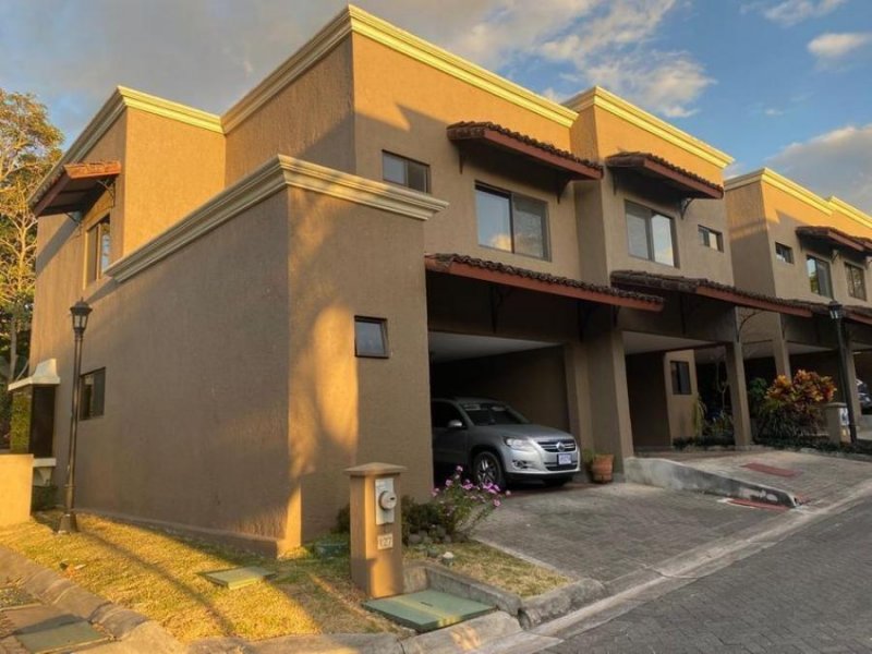 Foto Casa en Venta en Pozos, Santa Ana, San José - U$D 225.000 - CAV58007 - BienesOnLine