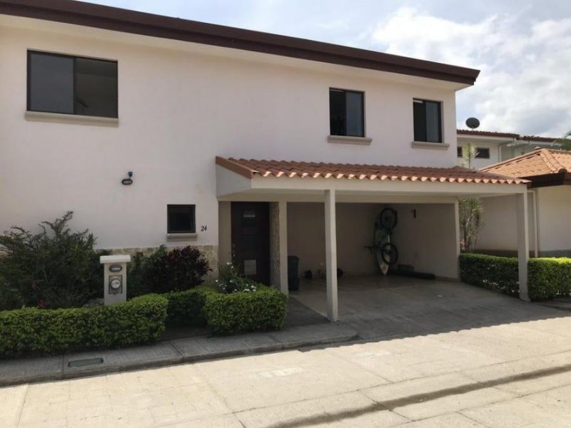 Foto Casa en Venta en Pozos, Santa Ana, San José - U$D 220.000 - CAV74689 - BienesOnLine