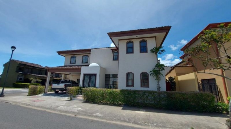 Casa en Venta en  Quebradilla, Cartago