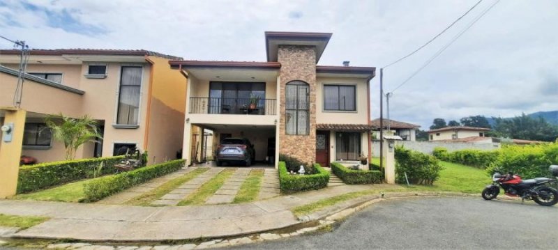 Casa en Venta en  Quebradilla, Cartago