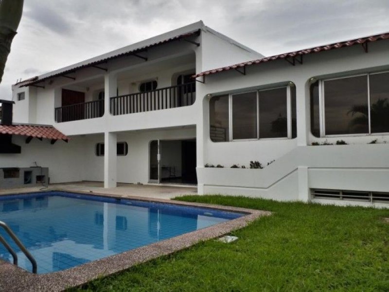 Foto Casa en Venta en Pavas, San José - U$D 550.000 - CAV84713 - BienesOnLine