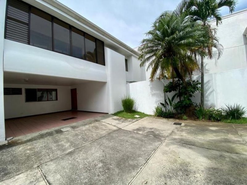 Foto Casa en Venta en Rohrmoser, San José, San José - U$D 230.000 - CAV55787 - BienesOnLine