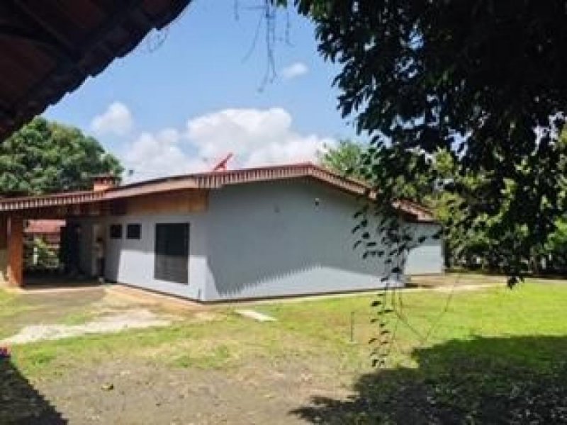 Foto Casa en Venta en Desamparados, San José - U$D 330.000 - CAV35450 - BienesOnLine