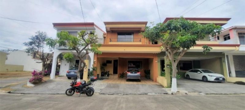 Casa en Venta en San Francisco Heredia, Heredia