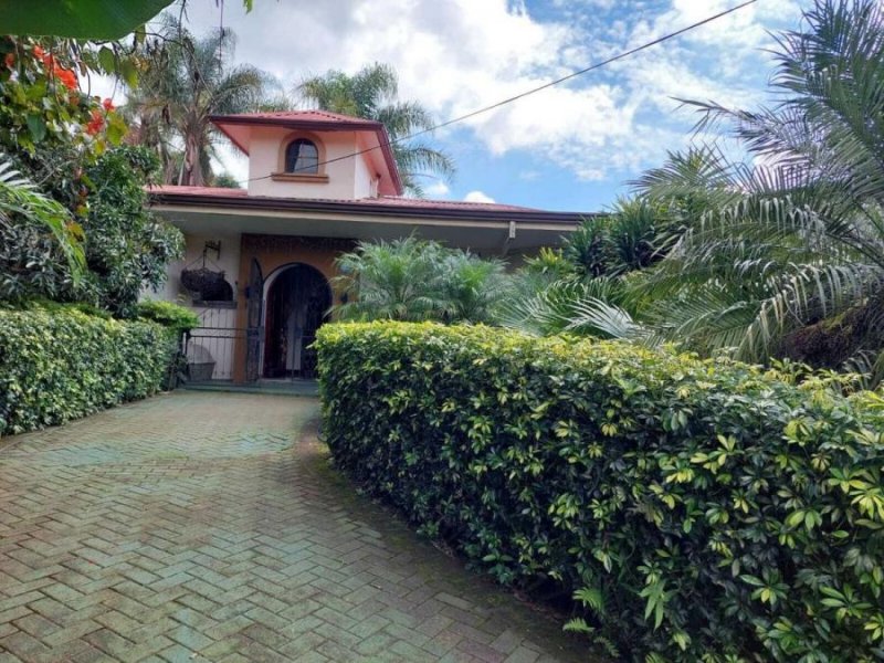 Foto Casa en Venta en San Josecito, Heredia - U$D 500.000 - CAV58450 - BienesOnLine