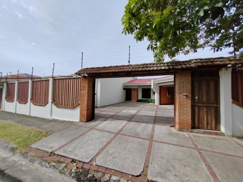 Foto Casa en Venta en Escazú, San José - U$D 365.000 - CAV79848 - BienesOnLine