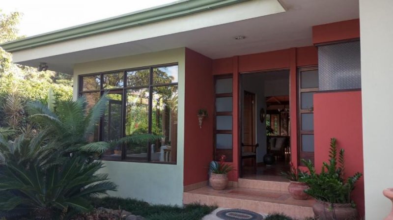 Foto Casa en Venta en Escazú, San José - U$D 900.000 - CAV89182 - BienesOnLine