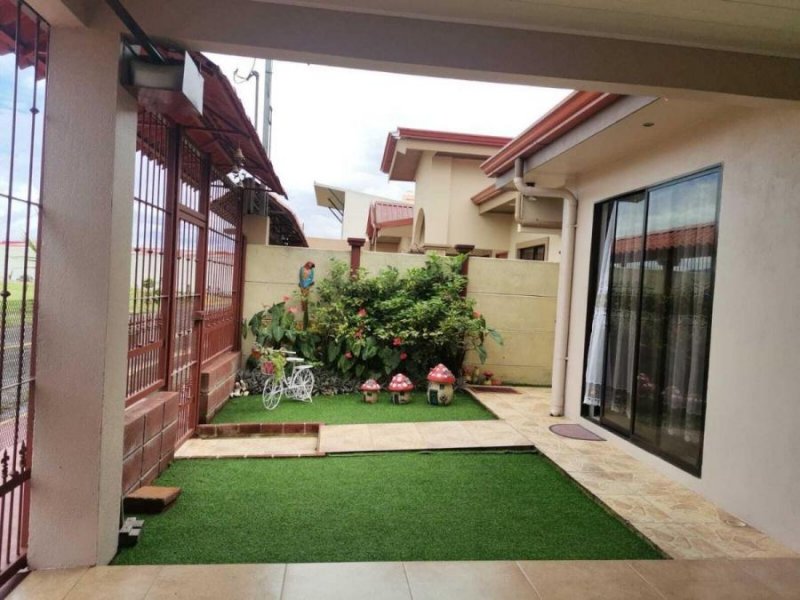 Foto Casa en Venta en San Ramón, Alajuela - U$D 205.000 - CAV87070 - BienesOnLine