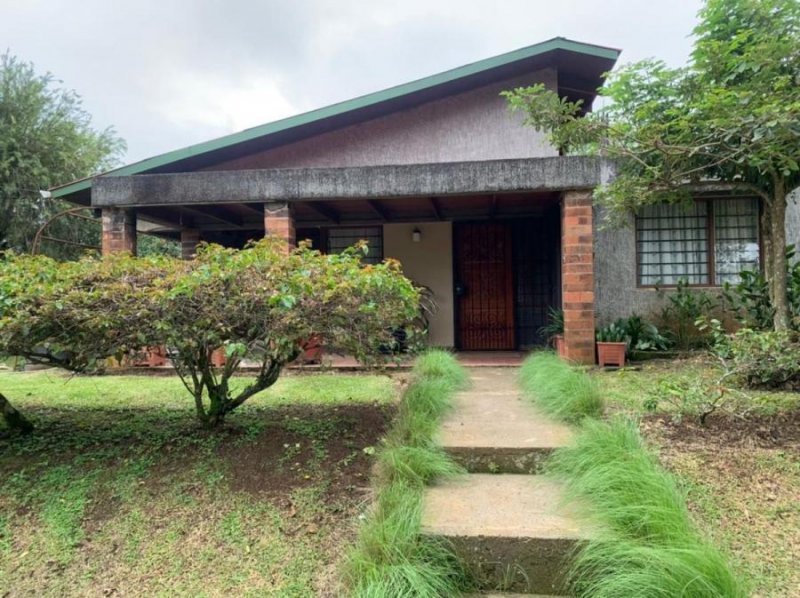 Foto Casa en Venta en San Ramón, Alajuela - U$D 400.000 - CAV49566 - BienesOnLine