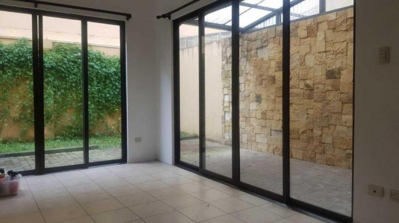 Foto Casa en Venta en San Sebastián, San José - U$D 115.000 - CAV86812 - BienesOnLine