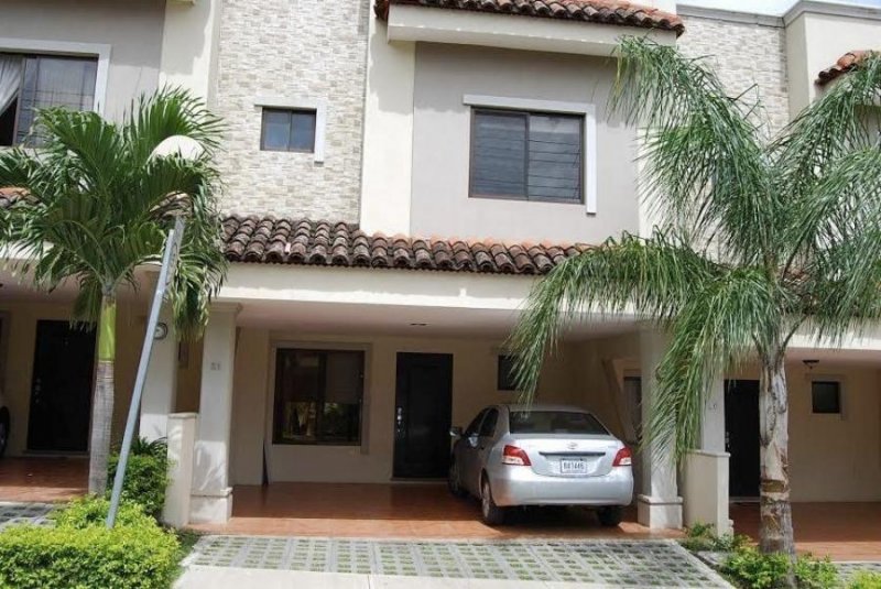 Foto Casa en Venta en Santa Ana, San José - U$D 190.000 - CAV31584 - BienesOnLine