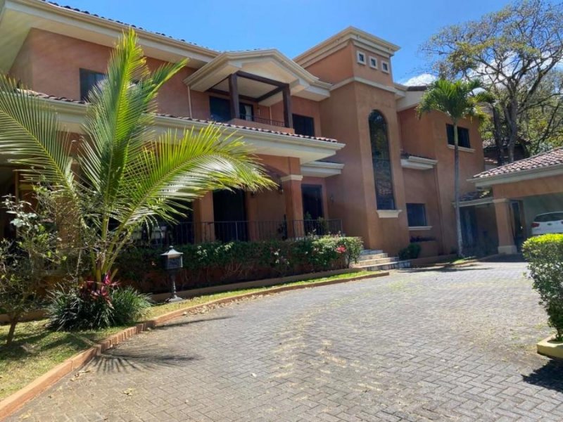 Foto Casa en Venta en Santa Ana, San José - U$D 650.000 - CAV37281 - BienesOnLine