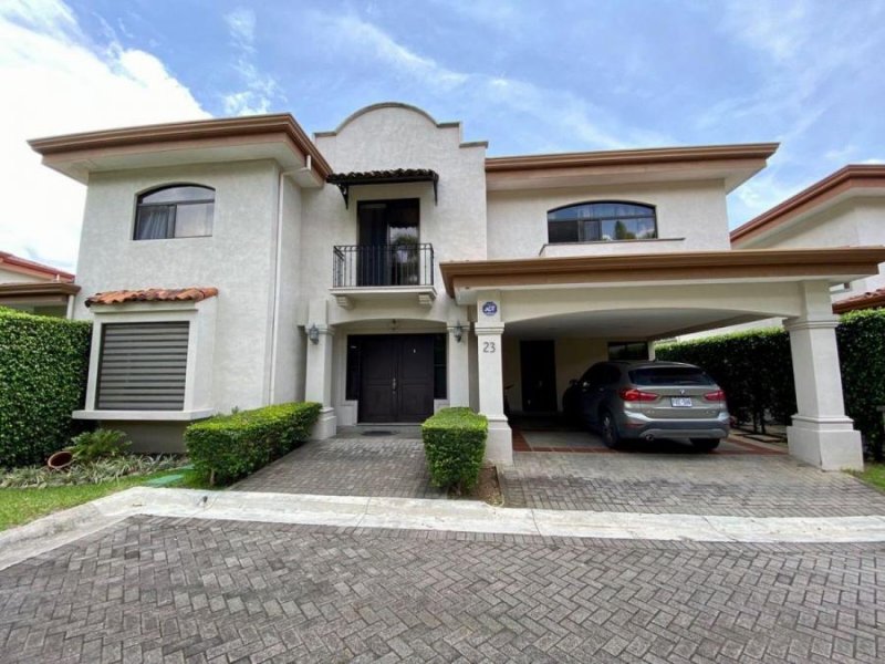 Foto Casa en Venta en Santa Ana, San José - U$D 380.000 - CAV63844 - BienesOnLine