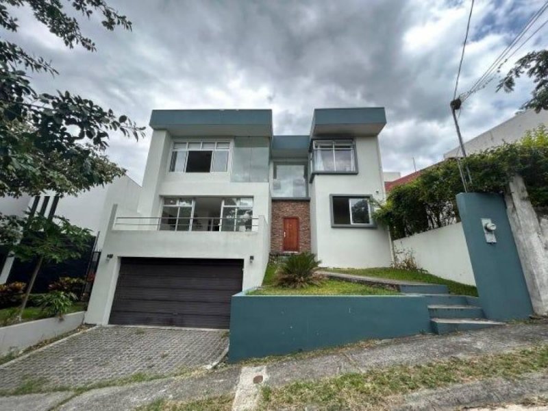 Foto Casa en Venta en Santa Ana, San José - U$D 255.000 - CAV86118 - BienesOnLine