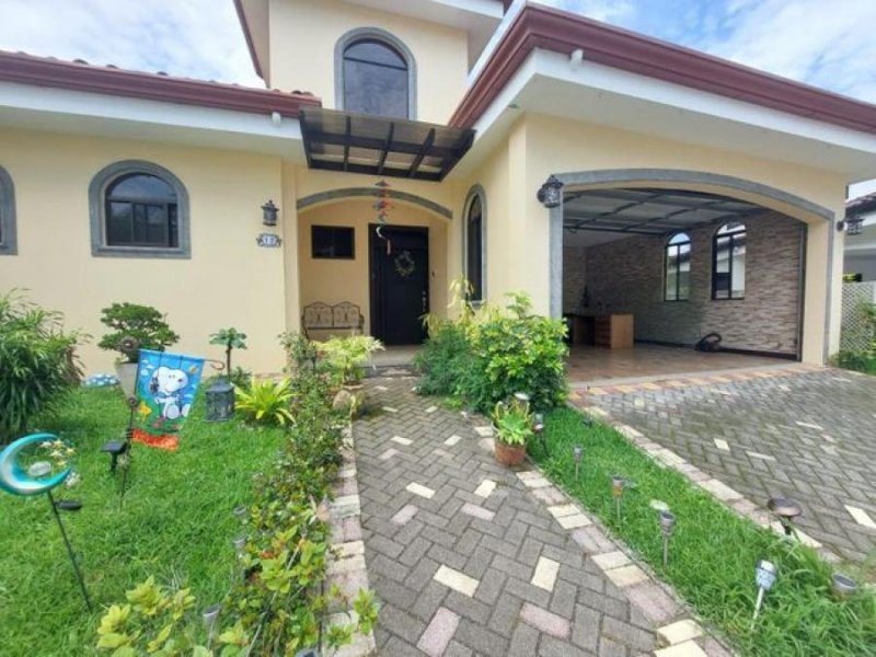 Foto Casa en Venta en Santo Domingo, Heredia - U$D 415.000 - CAV66925 - BienesOnLine