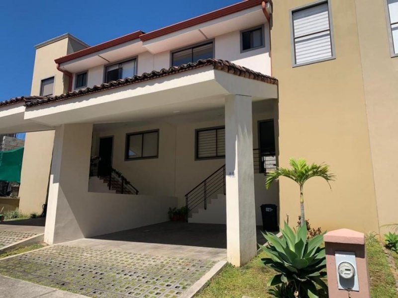 Foto Casa en Venta en Santo Domingo, Heredia - U$D 215.000 - CAV72232 - BienesOnLine