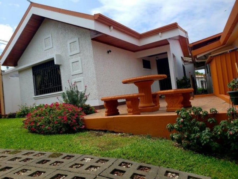 CASA EN VENTA EN TAMBOR, ALAJUELA MLS #23-1517 