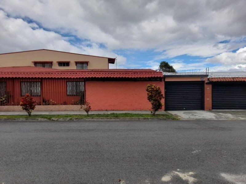 Foto Casa en Venta en Tibás, San José - U$D 600.000 - CAV67725 - BienesOnLine