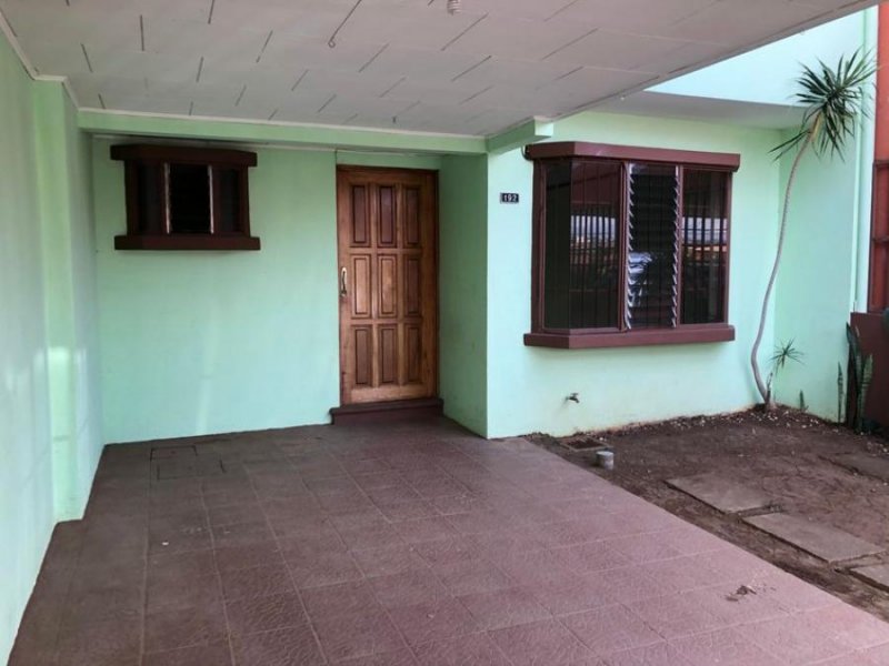 Foto Casa en Venta en Ulloa, Heredia, Heredia - ¢ 80.000.000 - CAV38310 - BienesOnLine