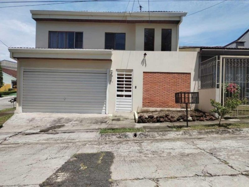 Foto Casa en Venta en Uruca, San José - U$D 225.000 - CAV85385 - BienesOnLine