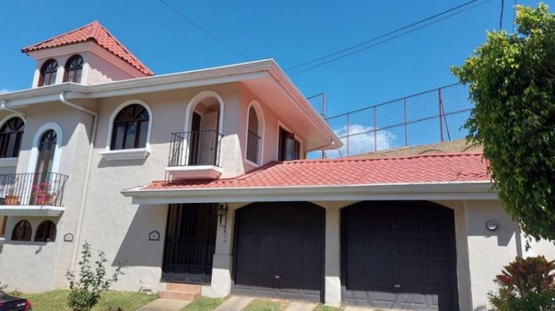 Foto Casa en Venta en Vasquez de Coronado, San José - U$D 215.000 - CAV70191 - BienesOnLine