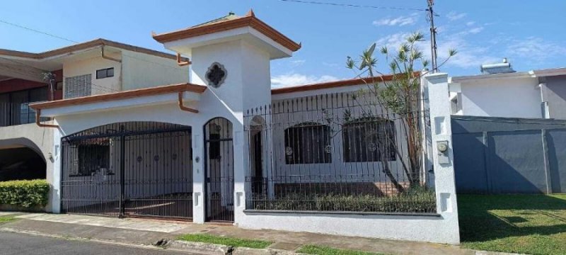 Foto Casa en Venta en Vasquez de Coronado, San José - U$D 189.000 - CAV72140 - BienesOnLine