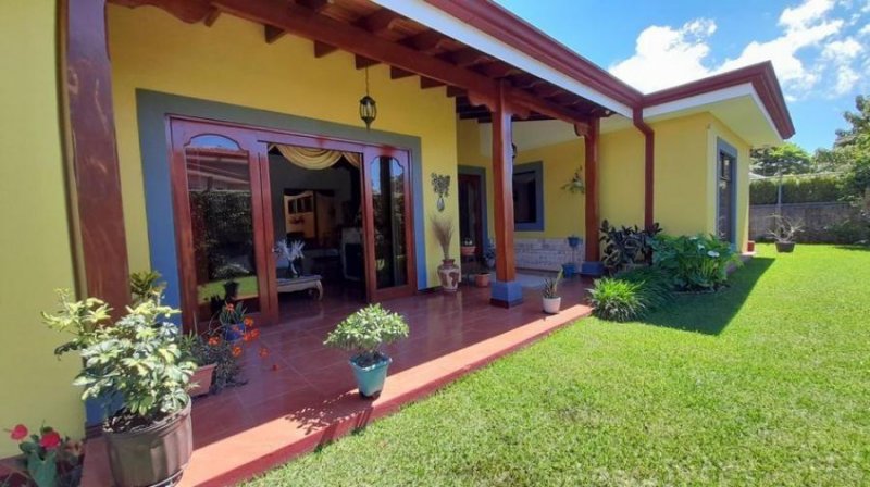 Foto Casa en Venta en coronado, Vasquez de Coronado, San José - U$D 440.000 - CAV53642 - BienesOnLine