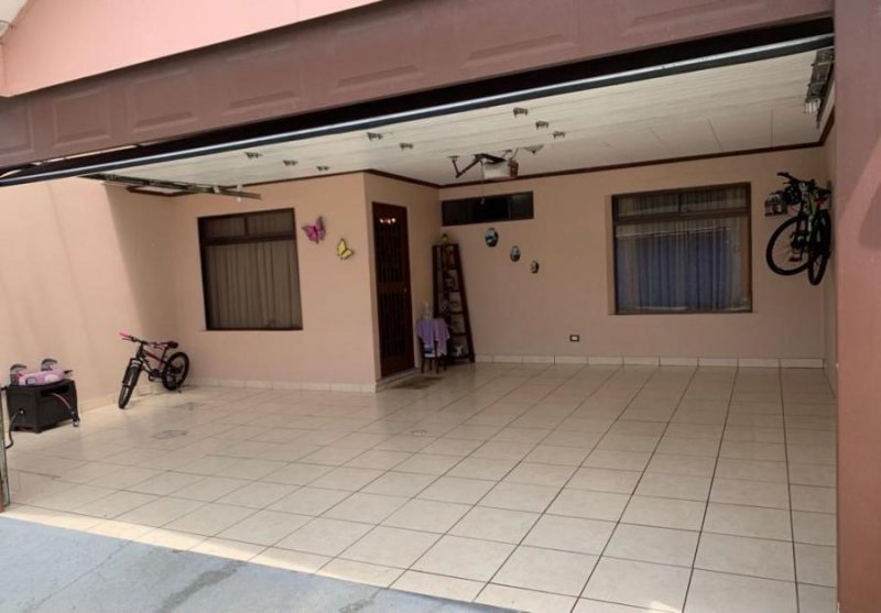 Foto Casa en Venta en Vasquez de Coronado, San José - U$D 147.300 - CAV53870 - BienesOnLine