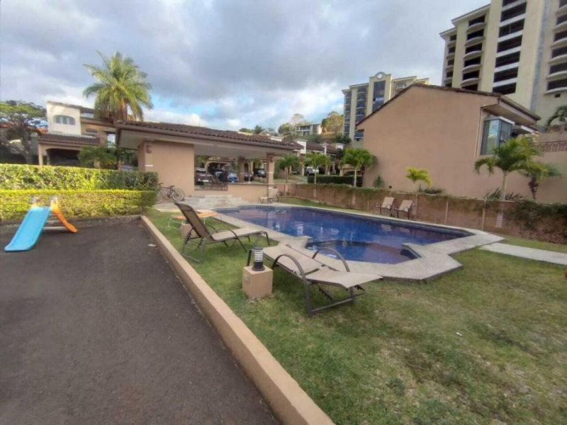 Foto Casa en Venta en Bello Horizonte, Escazú, San José - U$D 180.000 - CAV68700 - BienesOnLine