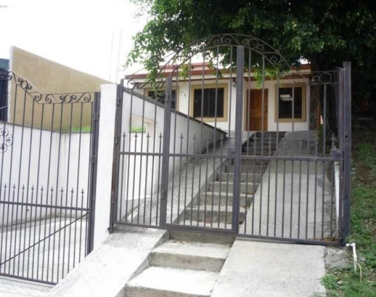 Foto Casa en Venta en San Joaquin, Flores, Heredia - U$D 298.000 - CAV109297 - BienesOnLine