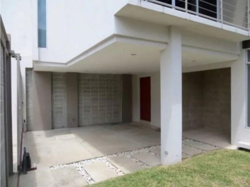 Casa en Venta en  Escazú, San José