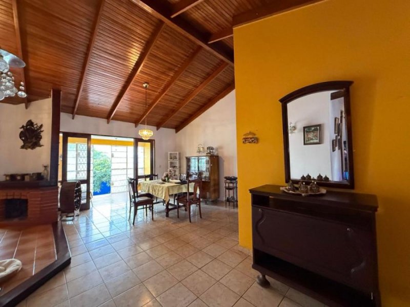 Casa en Venta en  Heredia, Heredia