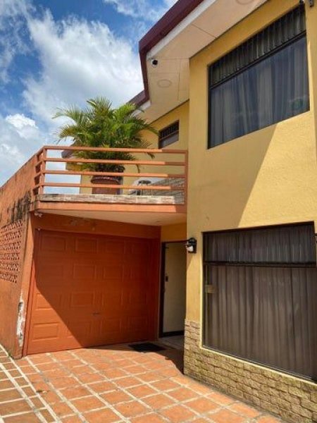 Foto Casa en Venta en San Joaquín, Heredia - U$D 187.808 - CAV83603 - BienesOnLine