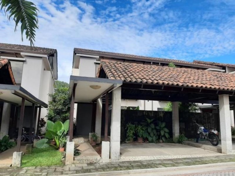 Foto Casa en Venta en Santa Ana, San José - ¢ 108.500.000 - CAV32090 - BienesOnLine