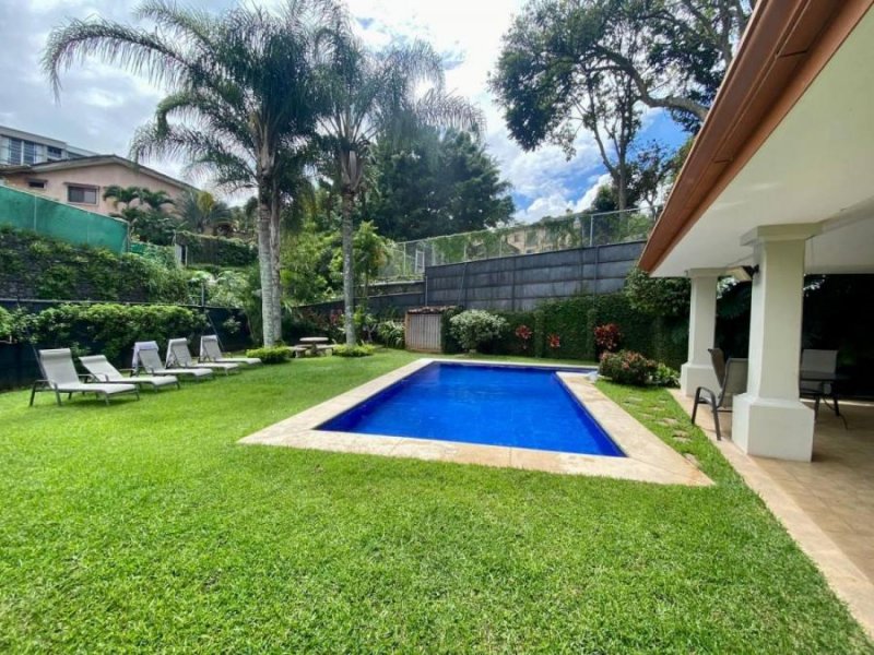 Foto Casa en Venta en San Rafael, Escazú, San José - U$D 298.000 - CAV88135 - BienesOnLine