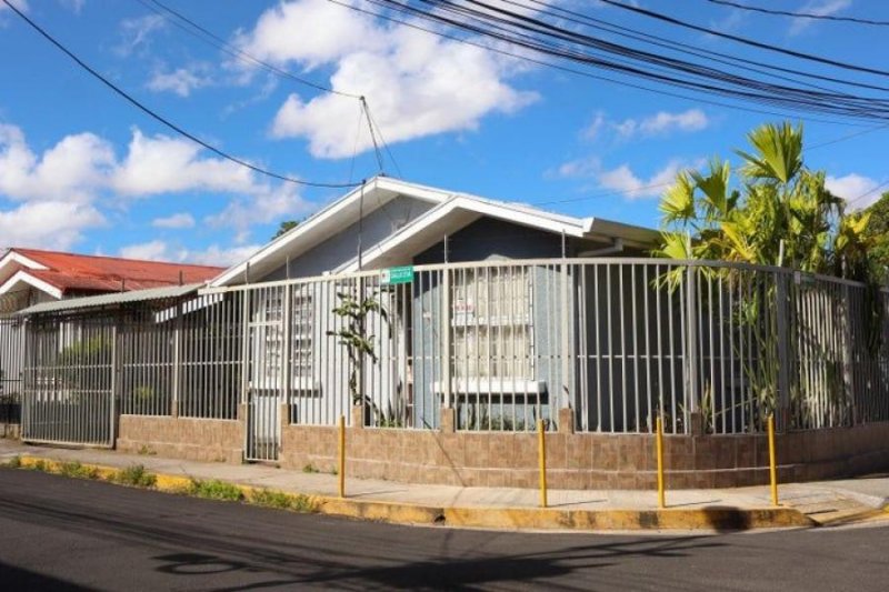 Casa en Venta en  Zapote, San José