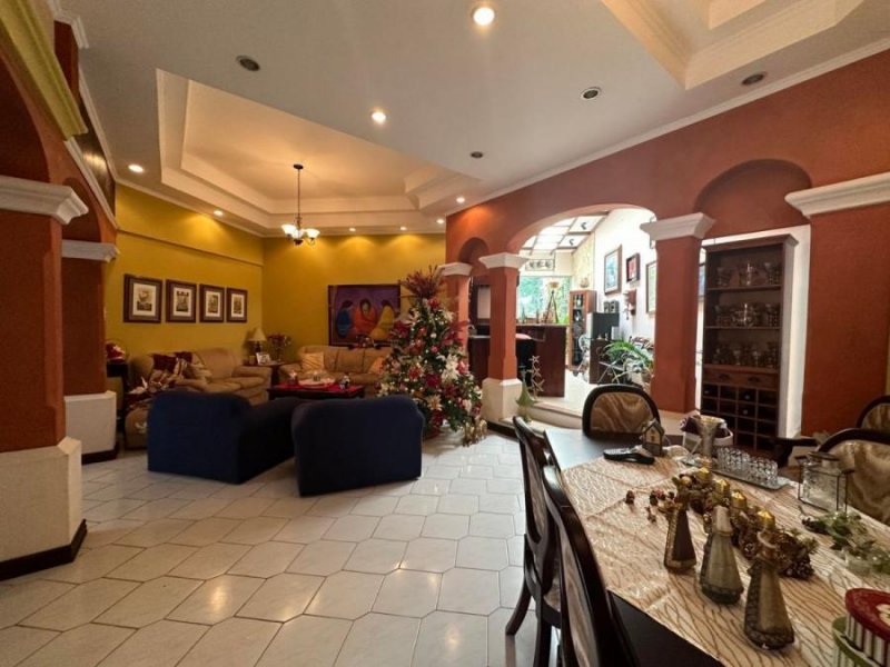 Foto Casa en Venta en San Vicente, Moravia, San José - U$D 380.000 - CAV88748 - BienesOnLine