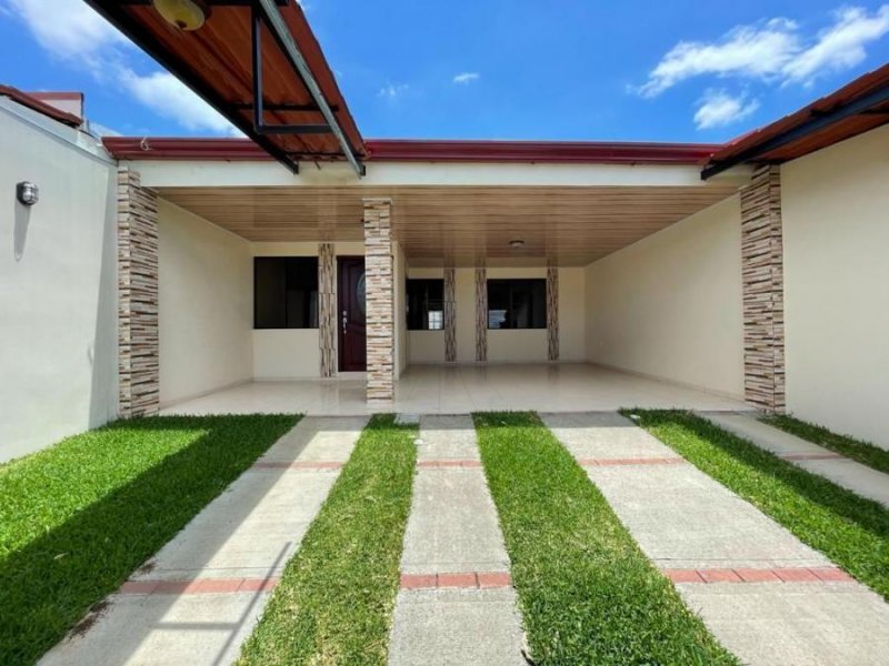 Foto Casa en Venta en Mercedes, Heredia - U$D 157.000 - CAV41536 - BienesOnLine