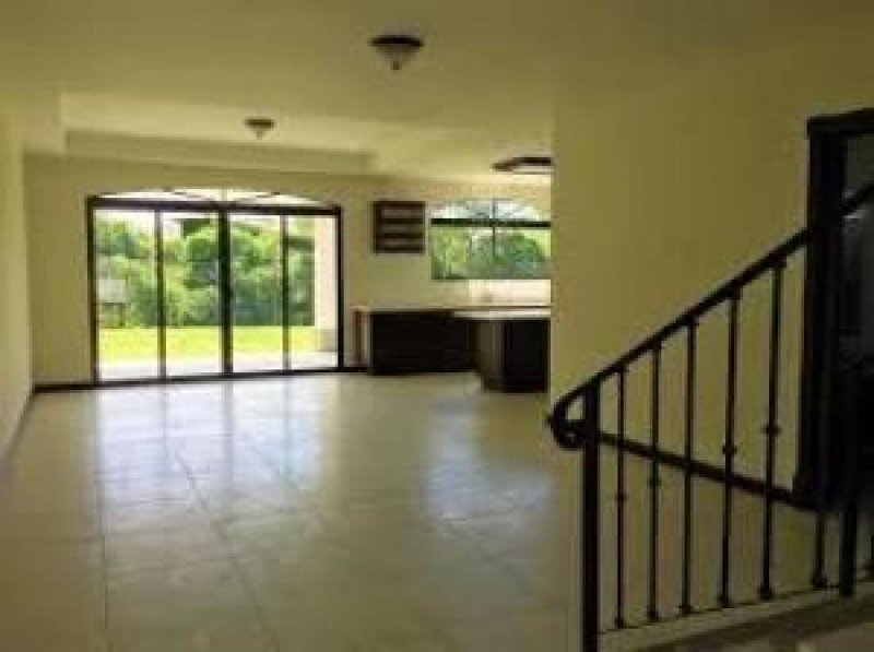 Foto Casa en Venta en San Isidro, Heredia - U$D 315.000 - CAV31635 - BienesOnLine