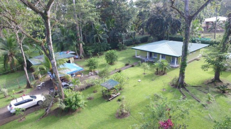 Casa en Venta en Cahuita Talamanca, Limón