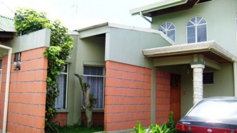 Foto Casa en Venta en Moravia, San José - U$D 280.000 - CAV1521 - BienesOnLine