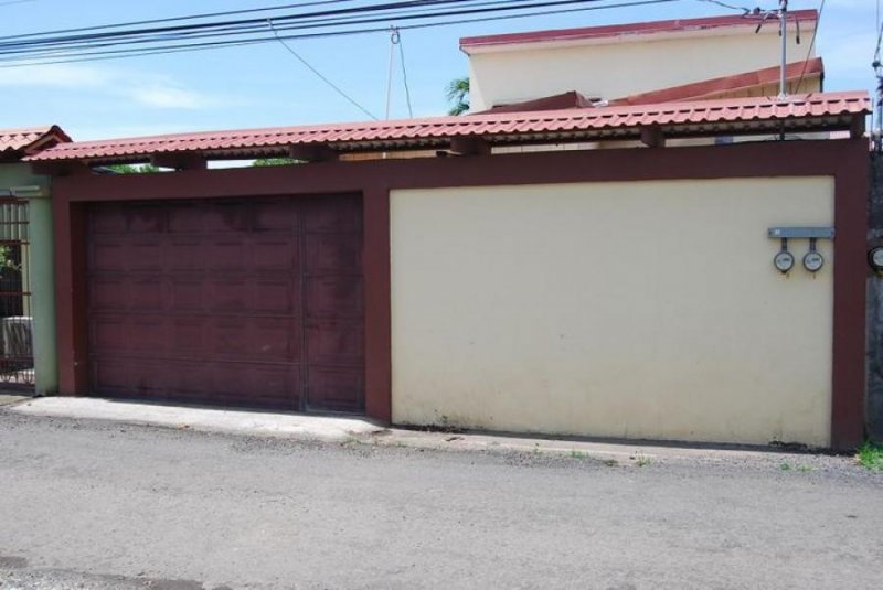 Foto Casa en Venta en Puntarenas, Puntarenas, Puntarenas - ¢ 240.000.000 - CAV33855 - BienesOnLine