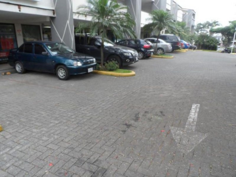 Foto Local en Venta en SantaAna, Santa Ana, San José - ¢ 36.000.000 - LOV31993 - BienesOnLine